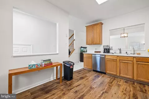 Kitchen - 8777 Dunstable Loop, Bristow, VA 20136 photo 2 of 3