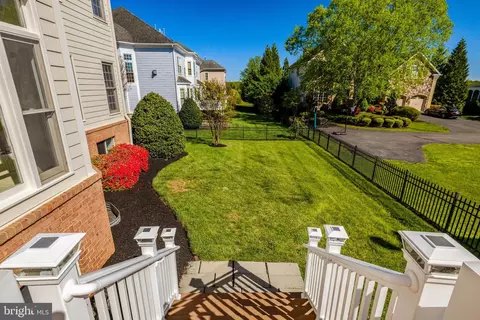 8534 Link Hills Loop, Gainesville, VA 20155 photo 14