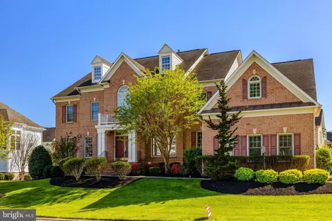 8534 Link Hills Loop, Gainesville, VA 20155