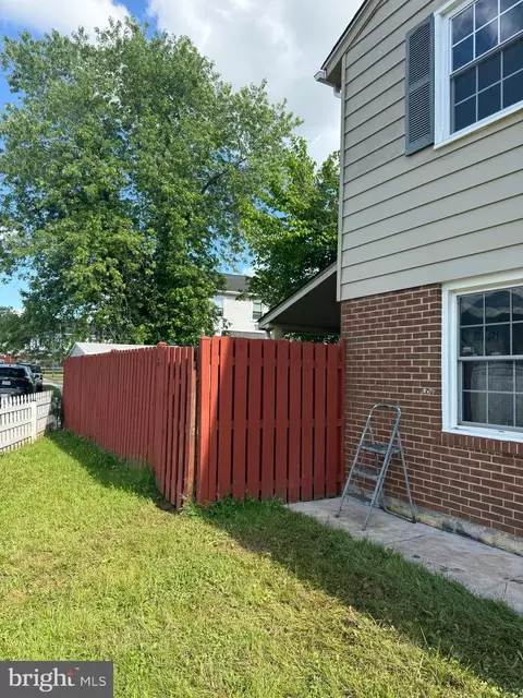 7601 Somerset Ln, Manassas, VA 20111