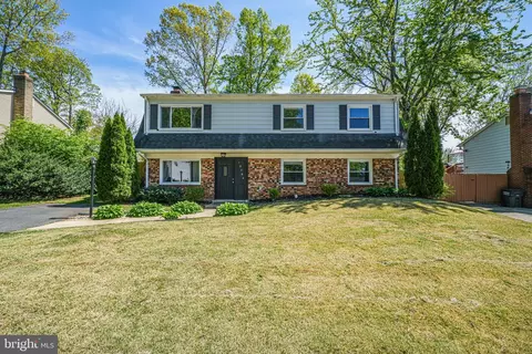 13764 Mahoney Dr, Woodbridge, VA 22193