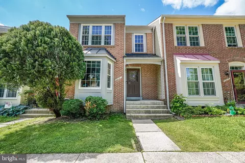 3313 Weymouth Ct, Woodbridge, VA 22192