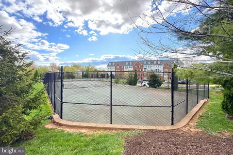 7440 Brunson Cir, Gainesville, VA 20155 photo 36