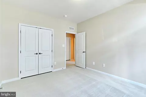 7440 Brunson Cir, Gainesville, VA 20155 photo 25