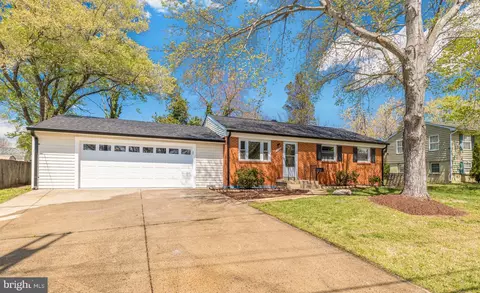 9658 Norfolk St, Manassas, VA 20109