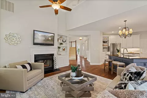 6906 Broadleaf Ter, Gainesville, VA 20155 photo 20