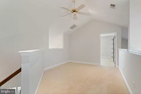 6906 Broadleaf Ter, Gainesville, VA 20155 photo 40