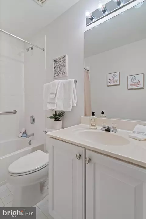 6906 Broadleaf Ter, Gainesville, VA 20155 photo 29