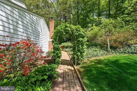 Exterior - 4643 Holleyside Ct, Dumfries, VA 22025 photo 9 of 12
