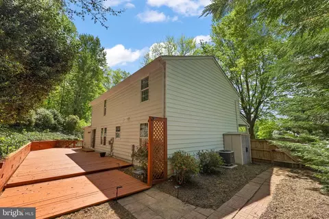 Exterior - 4643 Holleyside Ct, Dumfries, VA 22025 photo 6 of 12