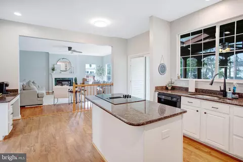 Kitchen - 10375 Navarone Pl, Manassas, VA 20110 photo 1 of 4