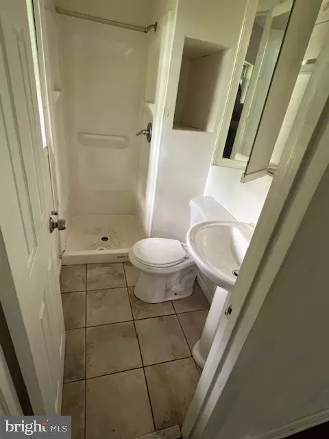 18504 Triangle St, Triangle, VA 22172 photo 6