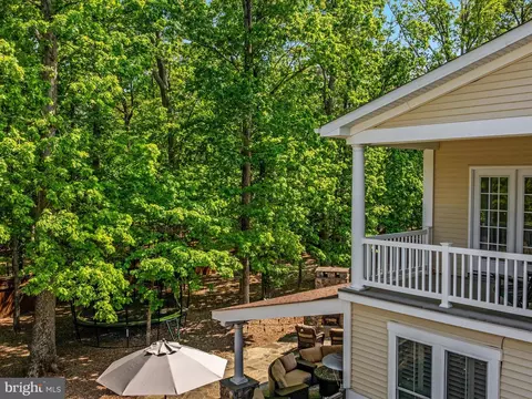 Exterior - 14475 Bluff Point Ct, Gainesville, VA 20155 photo 11 of 17