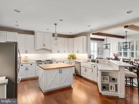Kitchen - 14475 Bluff Point Ct, Gainesville, VA 20155 photo 1 of 5