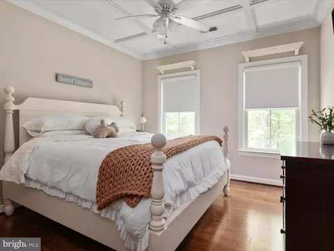Bedroom - 14475 Bluff Point Ct, Gainesville, VA 20155 photo 4 of 7