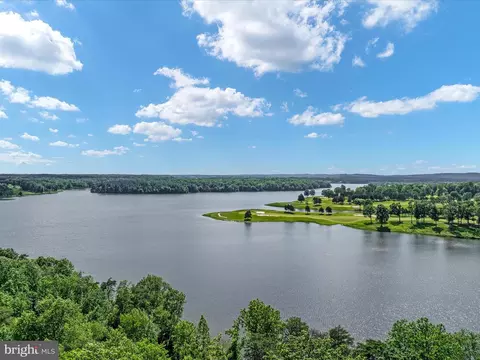 View/Area - 14475 Bluff Point Ct, Gainesville, VA 20155 photo 9 of 9