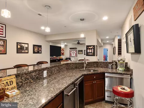Kitchen - 14475 Bluff Point Ct, Gainesville, VA 20155 photo 5 of 5