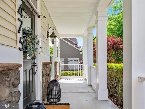 Exterior - 14475 Bluff Point Ct, Gainesville, VA 20155 photo 13 of 17