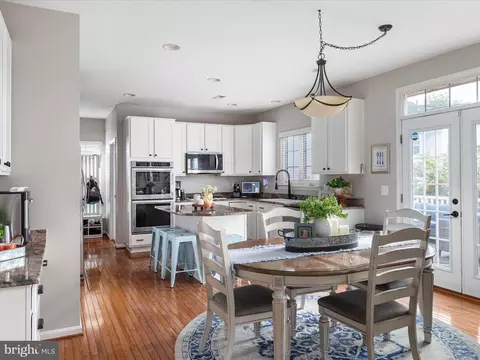 Kitchen - 8705 Lords View Loop, Gainesville, VA 20155 photo 1 of 4