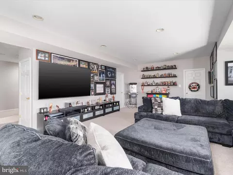 Other - 8705 Lords View Loop, Gainesville, VA 20155 photo 6 of 14