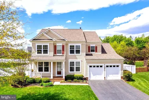 16452 Chattanooga Ln, Woodbridge, VA 22191