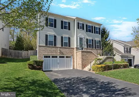 12964 Luca Station Way, Woodbridge, VA 22192