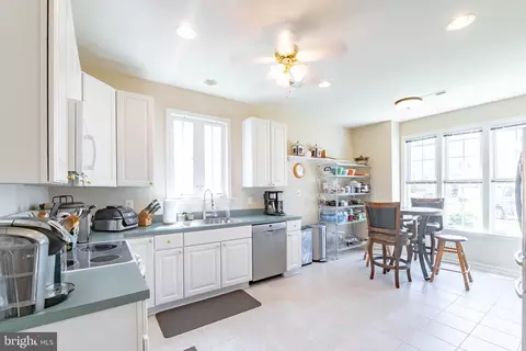 Kitchen - 6833 Saddle Run Way, Gainesville, VA 20155 photo 1 of 1