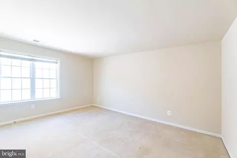 Bedroom - 6833 Saddle Run Way, Gainesville, VA 20155 photo 3 of 3