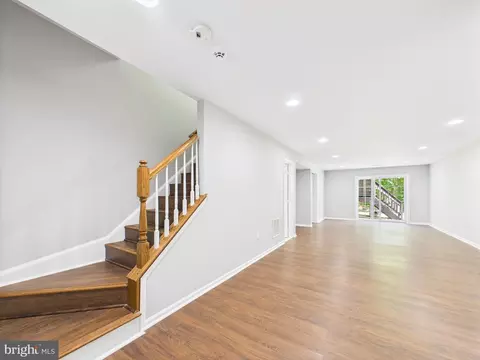 Living - 16558 Reservoir Loop, Dumfries, VA 22026 photo 8 of 13