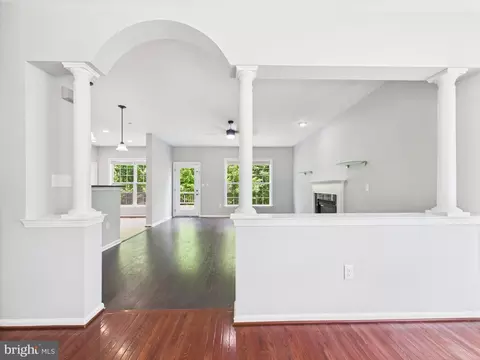 Entry Way - 16558 Reservoir Loop, Dumfries, VA 22026 photo 1 of 5