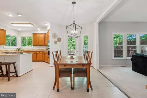 Dining - 13109 Crestbrook Dr, Manassas, VA 20112 photo 2 of 2