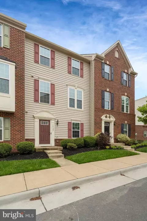 Exterior - 14123 Haro Trl, Gainesville, VA 20155 photo 3 of 8