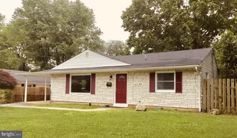 14129 Randall Dr, Woodbridge, VA 22191
