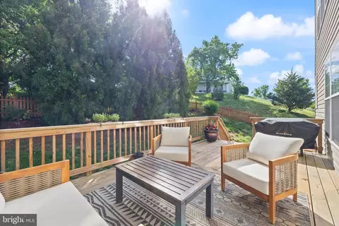 Exterior - 14401 Broadwinged Dr, Gainesville, VA 20155 photo 6 of 10