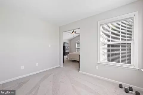 Entry Way - 14401 Broadwinged Dr, Gainesville, VA 20155 photo 6 of 7