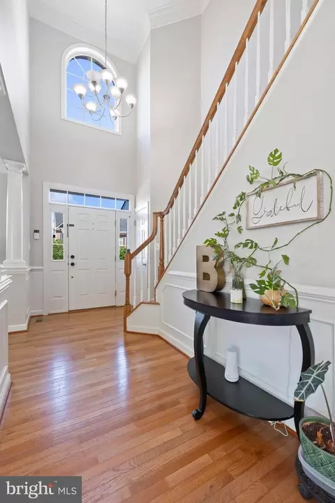 Entry Way - 14401 Broadwinged Dr, Gainesville, VA 20155 photo 2 of 7