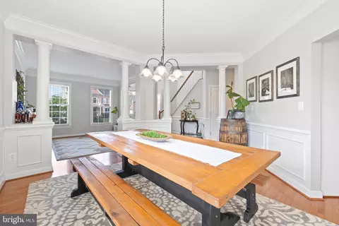 Entry Way - 14401 Broadwinged Dr, Gainesville, VA 20155 photo 4 of 7
