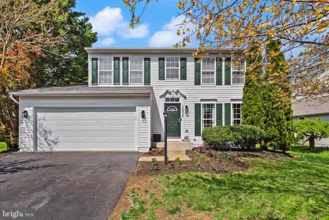 14904 Greenhill Crossing Dr, Haymarket, VA 20169
