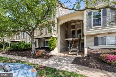 8214 Winstead Pl #201, Manassas, VA 20109
