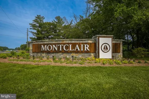 4238 Jonathan Ct, Dumfries, VA 22025 photo 2