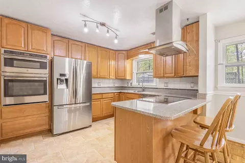 Kitchen - 8701 Mcgrath Rd, Manassas, VA 20112 photo 1 of 3