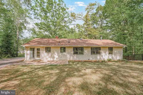Exterior - 8701 Mcgrath Rd, Manassas, VA 20112 photo 11 of 11