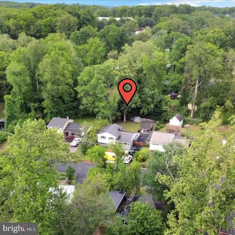 18907 Barnette Cir, Triangle, VA 22172 photo 39
