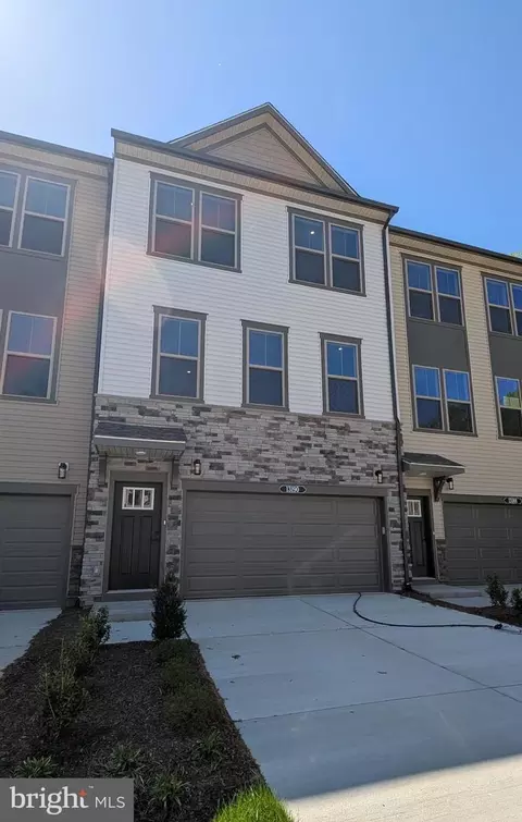 13190 Nixon Ln, Woodbridge, VA 22193