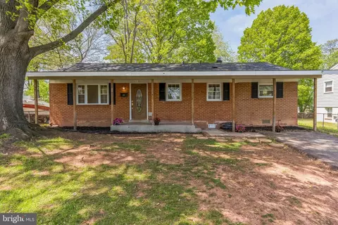 9410 Spotsylvania St, Manassas, VA 20110