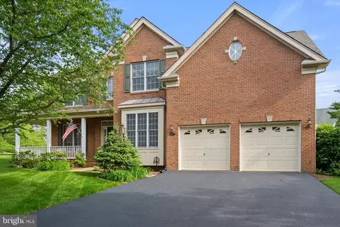 15077 Sycamore Hills Pl, Haymarket, VA 20169