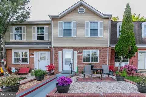 15054 Cherrydale Dr, Woodbridge, VA 22193