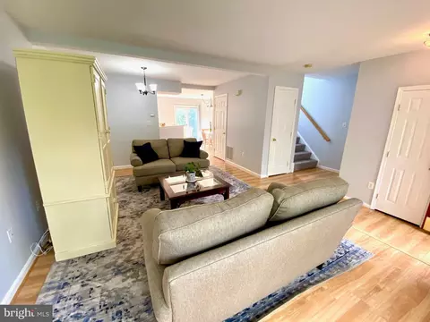 14335 Newbern Loop, Gainesville, VA 20155 photo 6