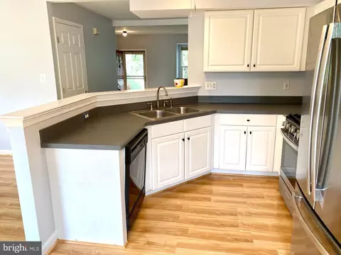 14335 Newbern Loop, Gainesville, VA 20155 photo 7