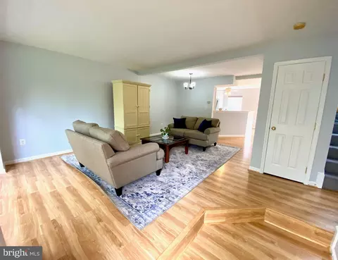 14335 Newbern Loop, Gainesville, VA 20155 photo 3